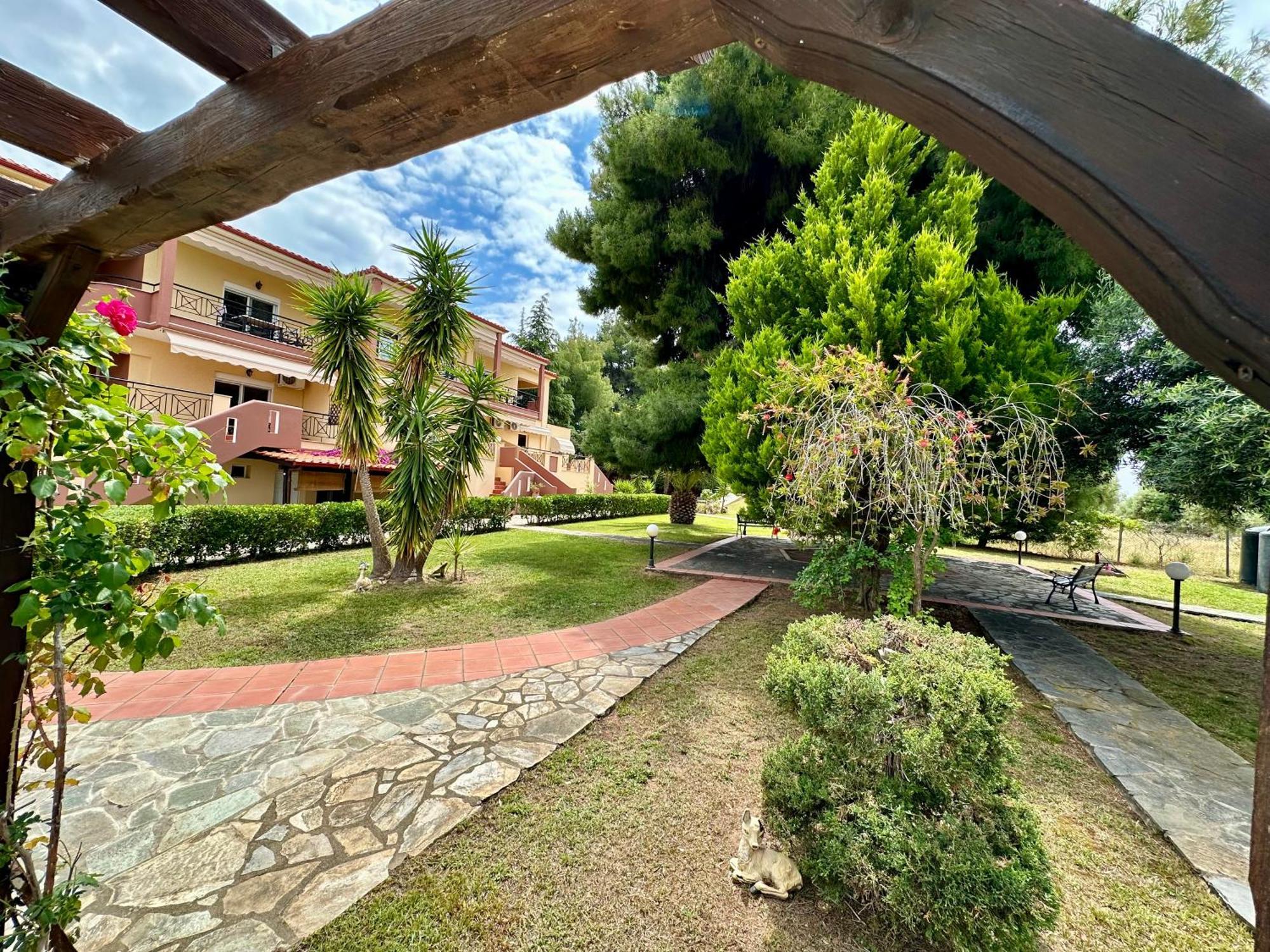 Agrili Apartments & Rooms Elia Nikitis Luaran gambar